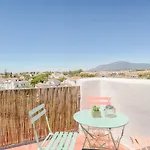 Sea & Mountain View Penthouse شقة إِستيبونا