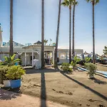Sea & Mountain View Penthouse